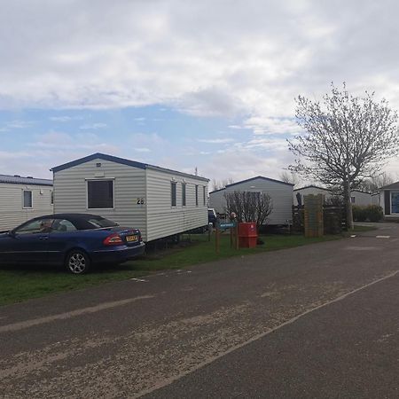N28 Chill Place Minimum Of 2 Nights At At All Times Please Be Aware Passes Must Be Purchased From Reception Seperately Costs Dependant On Stay Tunstall  Exterior foto